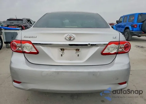 2011 Toyota Corolla Base z USA, uszkodzony, nr VIN JTDBU4EE5B9155893